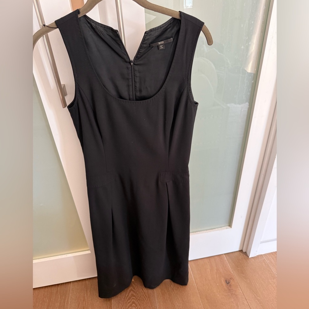 Boss Black Sheath suiting sleeveless Midi Dress size 2